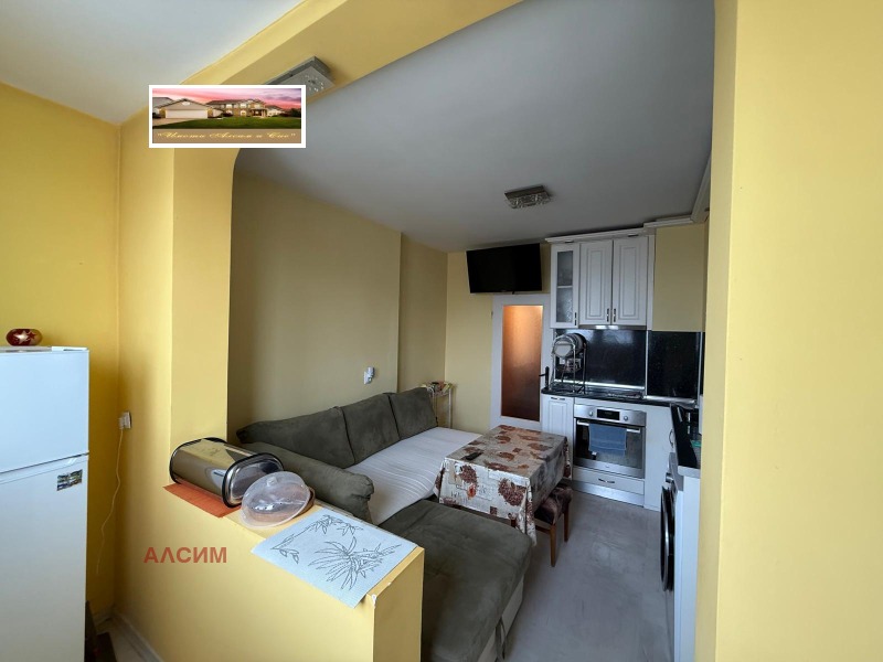 Продава 2-СТАЕН, гр. София, Люлин 4