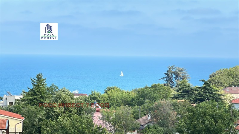 Продава  2-стаен град Варна , м-т Ален мак , 72 кв.м | 75592585