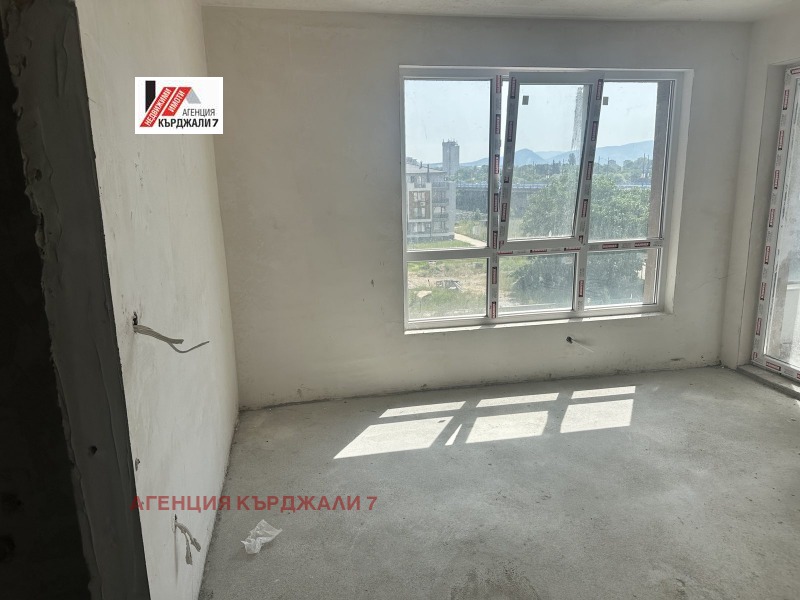 На продаж  2 спальні Кърджали , Възрожденци , 114 кв.м | 82583902 - зображення [3]