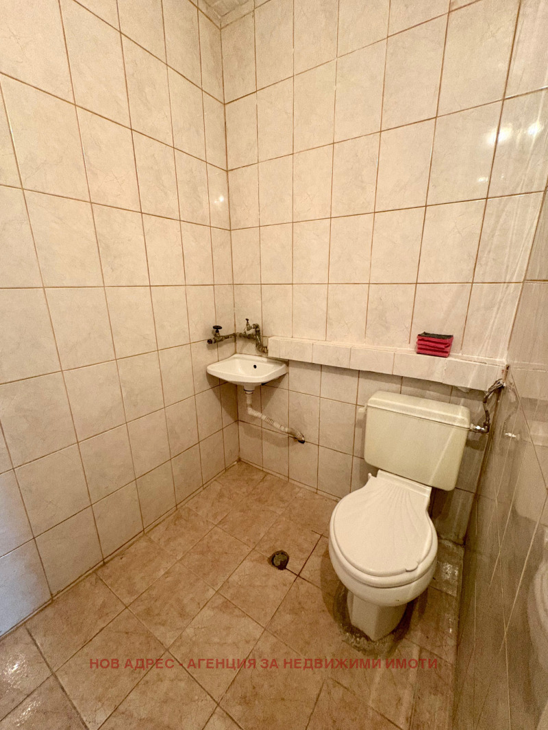 Продава  3-стаен град Търговище , Вароша , 84 кв.м | 41906085 - изображение [10]