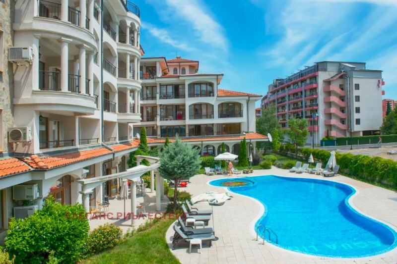 Продава 3-СТАЕН, област Бургас, к.к. Слънчев бряг • 99000 € / 193627.17 лв. • 53109171 1