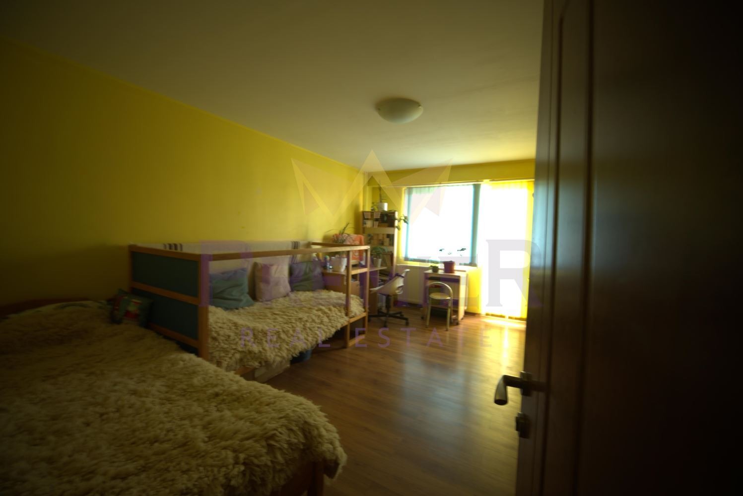Продава 4-СТАЕН, гр. Бургас, Славейков, снимка 2 - Апартаменти - 56594225