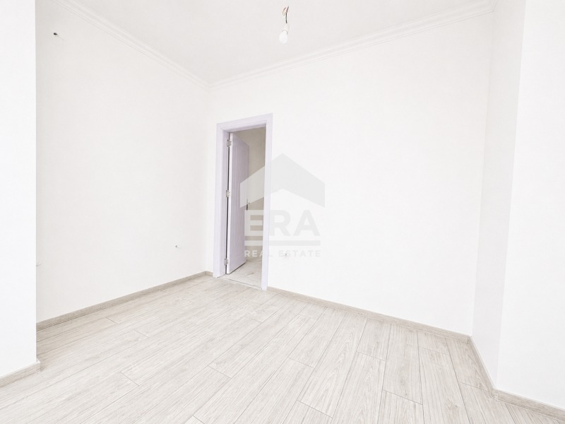 Продава 3-СТАЕН, гр. Варна, Възраждане 3, снимка 9 - Апартаменти - 53009920
