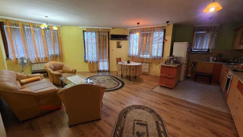 Продава 3-СТАЕН, гр. Перник, Център, снимка 3 - Апартаменти - 53355898