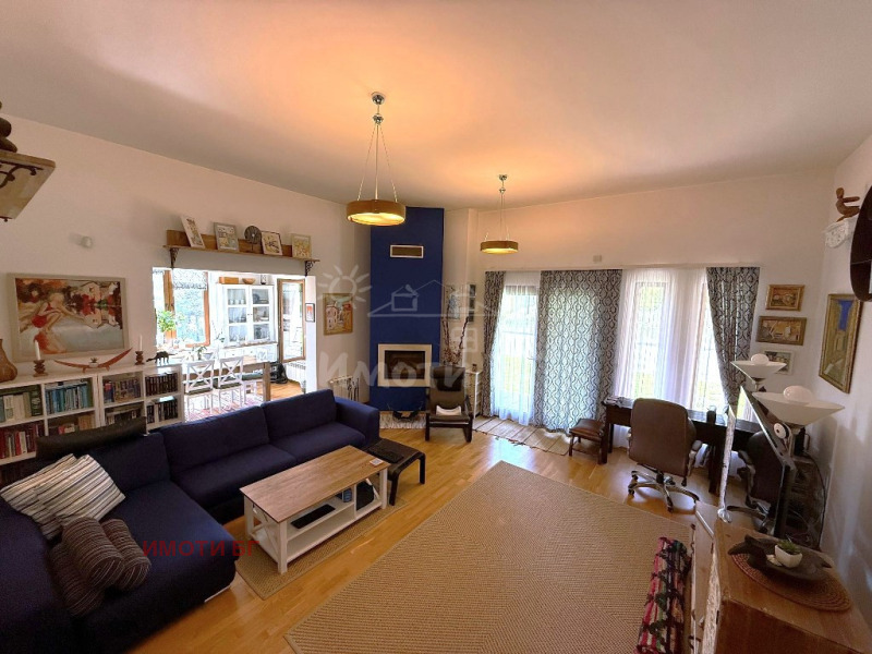Satılık  Ev Sofia , Bistrica , 325 metrekare | 97458944