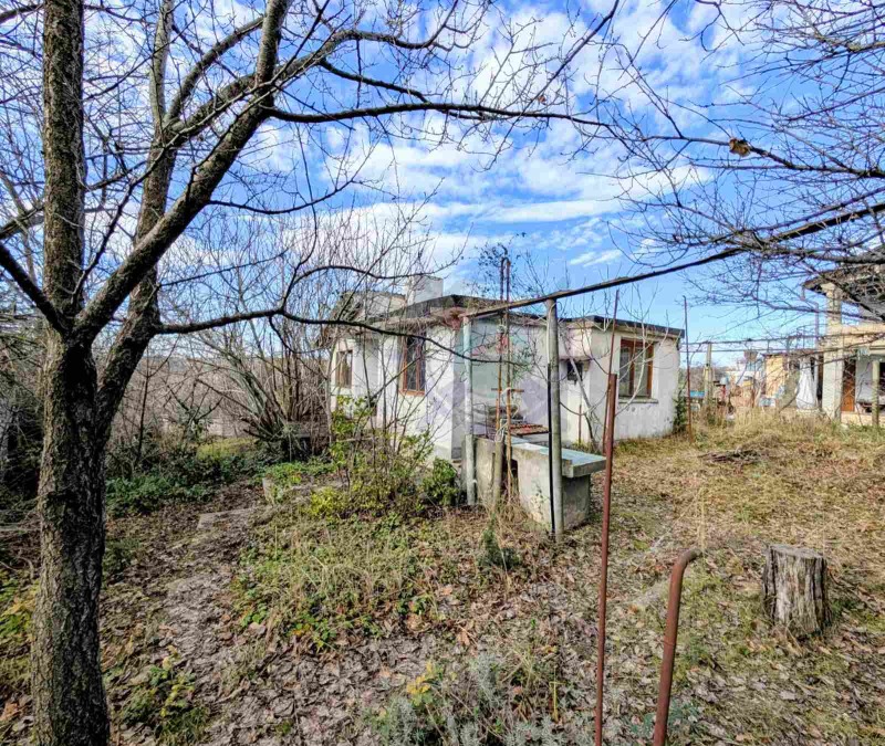 Продава КЪЩА, гр. Варна, м-т Ракитника