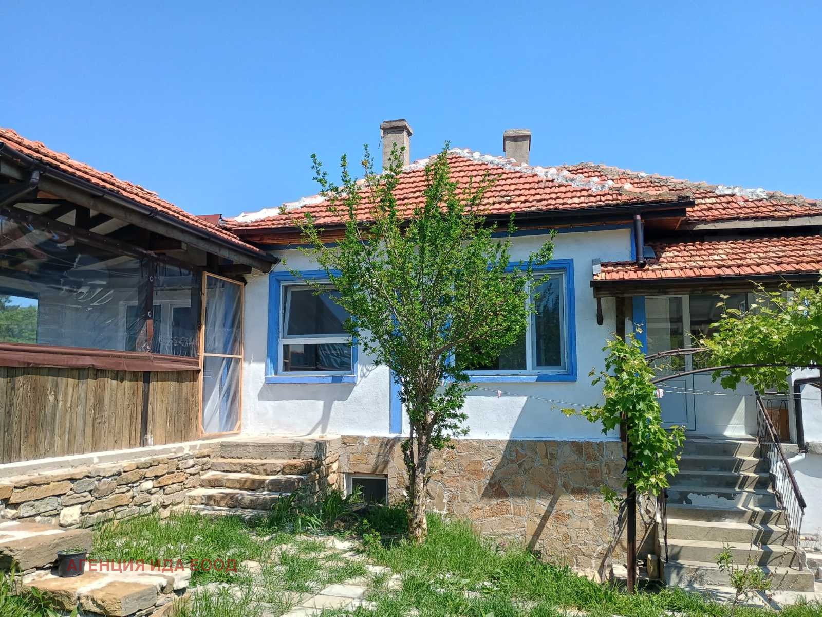 Продава КЪЩА, гр. Бяла, област Варна, снимка 12 - Къщи - 54812725