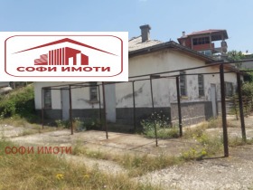 Обява продава пром. помещение, с. Бенковски, област Кърджали