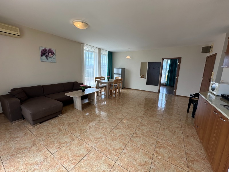 Продава 3-СТАЕН, гр. Ахелой, област Бургас, снимка 3 - Апартаменти - 52625638