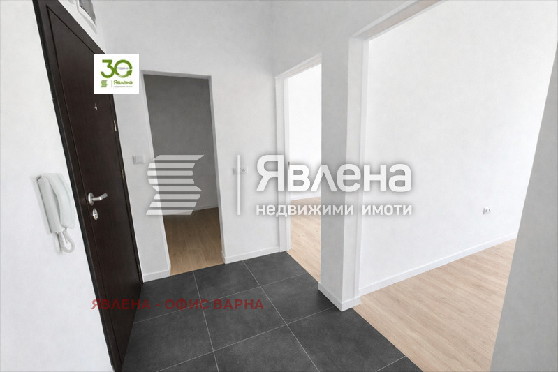 Продава ОФИС, гр. Варна, Младост 2