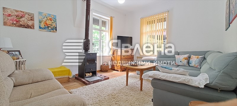 Продава КЪЩА, гр. Тетевен, област Ловеч, снимка 5 - Къщи - 56024753