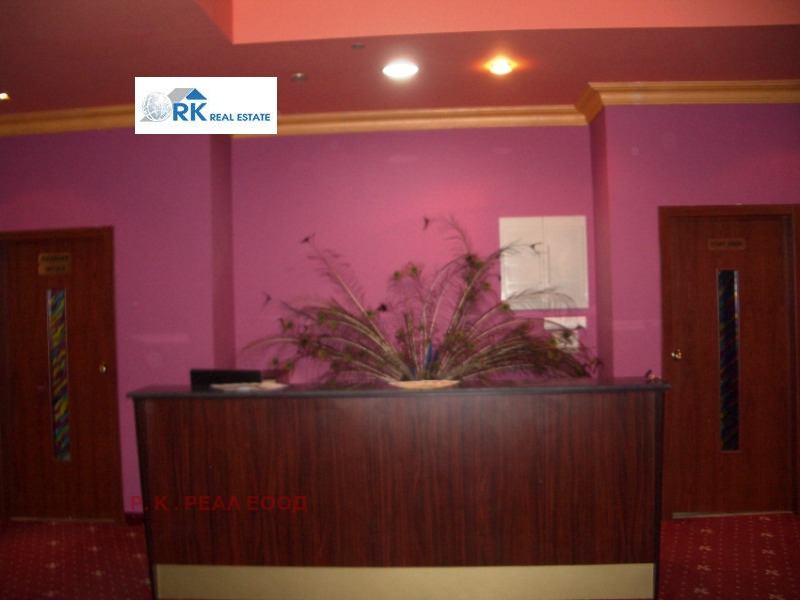 Продава БИЗНЕС ИМОТ, гр. Варна, к.к. Св.Св. Константин и Елена, снимка 15 - Други - 49297101