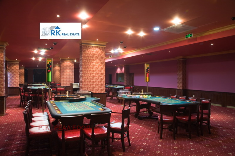 Продава БИЗНЕС ИМОТ, гр. Варна, к.к. Св.Св. Константин и Елена, снимка 4 - Други - 49297101