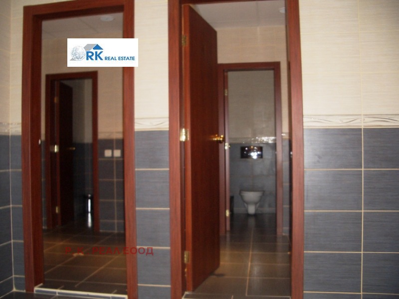 Продава БИЗНЕС ИМОТ, гр. Варна, к.к. Св.Св. Константин и Елена, снимка 11 - Други - 49297101