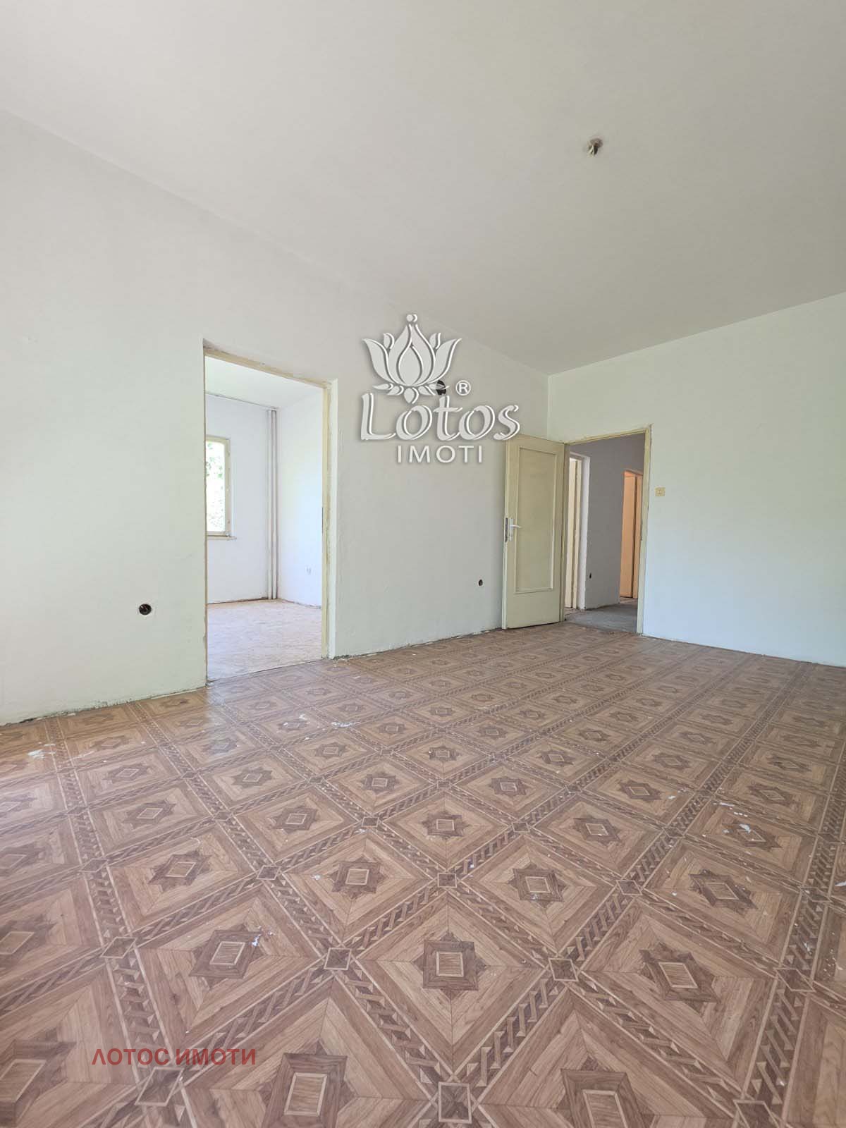 Продава 3-СТАЕН, гр. Пловдив, Кючук Париж, снимка 2 - Апартаменти - 54373651