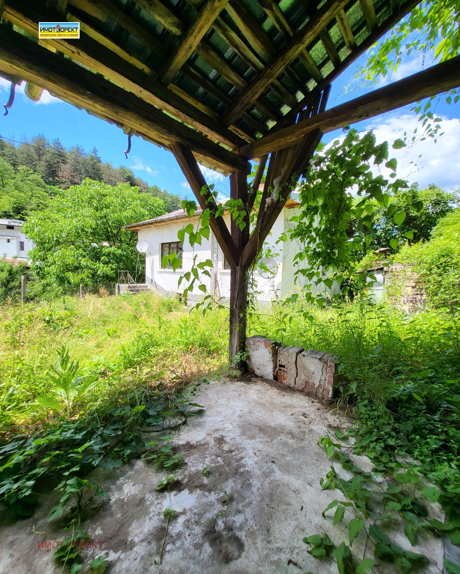 Продава КЪЩА, с. Габровица, област Пазарджик, снимка 15 - Къщи - 54894124