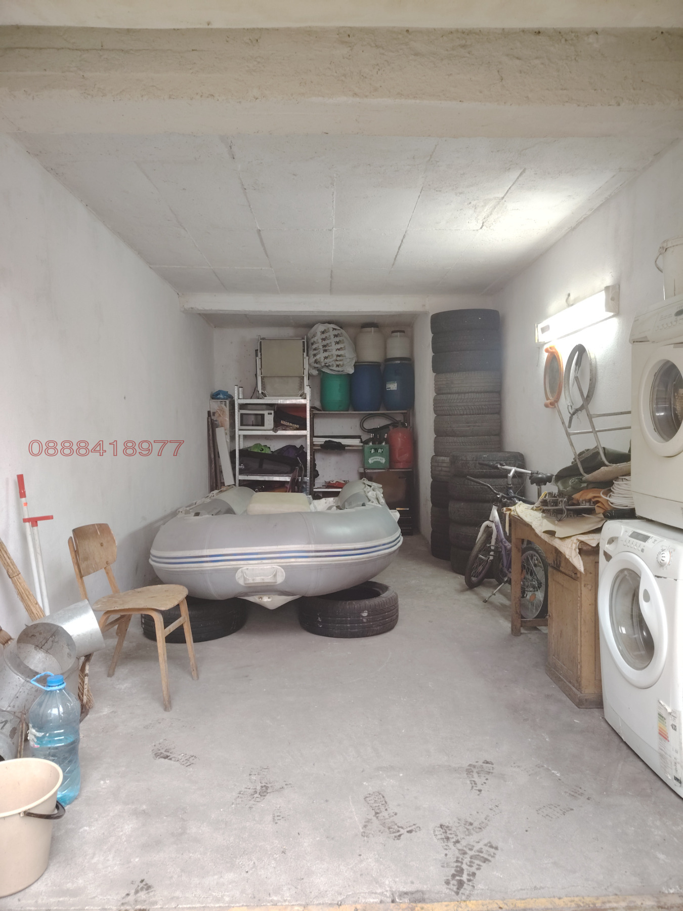 Продава ГАРАЖ, ПАРКОМЯСТО, гр. Добрич, Център