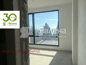 3-стаен град Варна, Галата 13