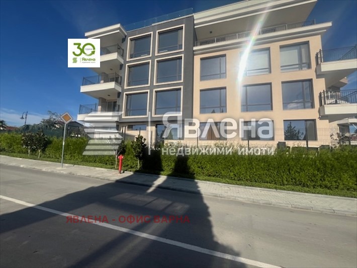 Продава 3-СТАЕН, гр. Варна, Галата, снимка 1 - Aпартаменти - 48160294