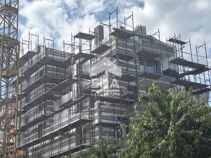 Продава  3-стаен град София , Младост 1 , 129 кв.м | 54235735