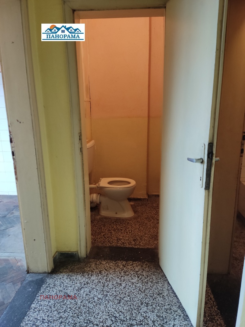 Продава  3-стаен град Пловдив , Въстанически , 82 кв.м | 30686912 - изображение [11]