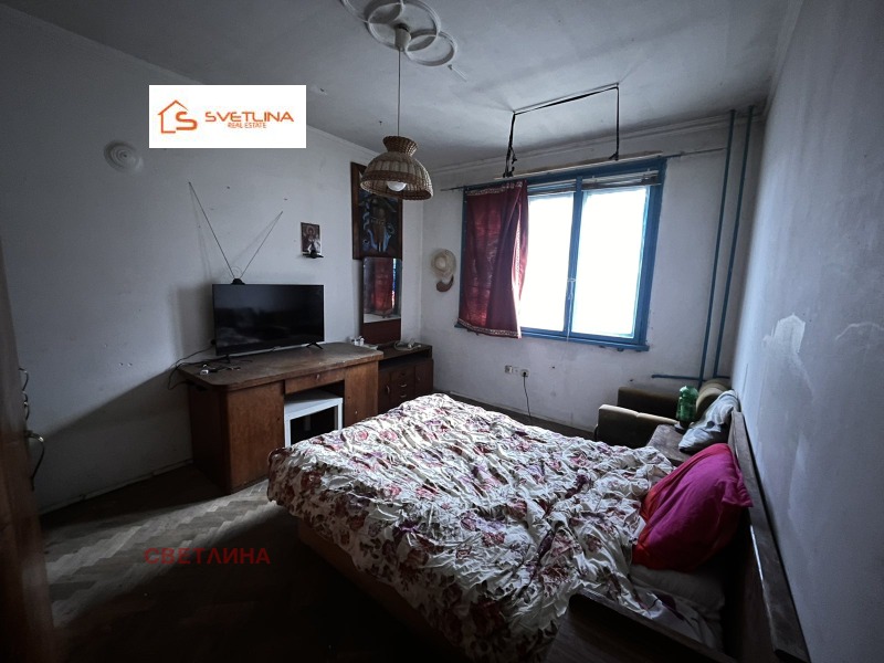 Продава 3-СТАЕН, гр. София, Център, снимка 2 - Апартаменти - 52685887