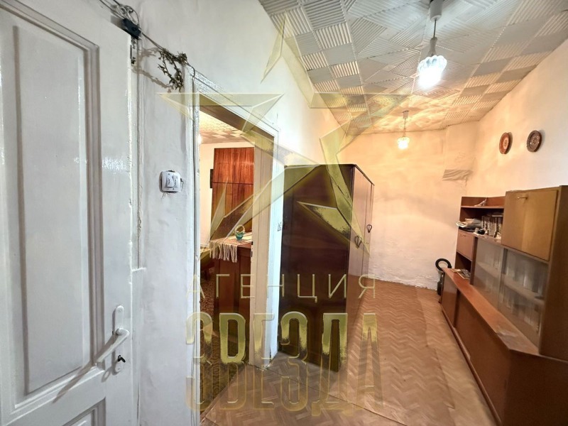 De vânzare  Casa Plovdiv , Țentâr , 92 mp | 94891516 - imagine [4]