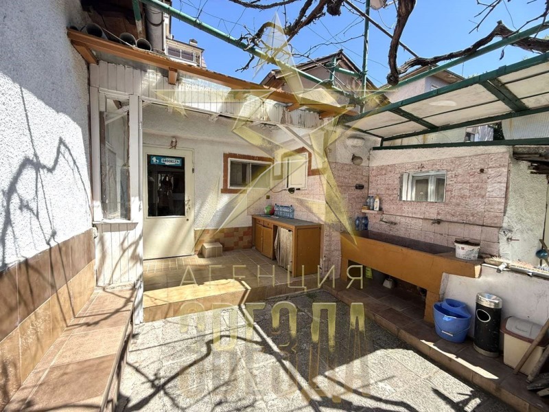 De vânzare  Casa Plovdiv , Țentâr , 92 mp | 94891516 - imagine [2]