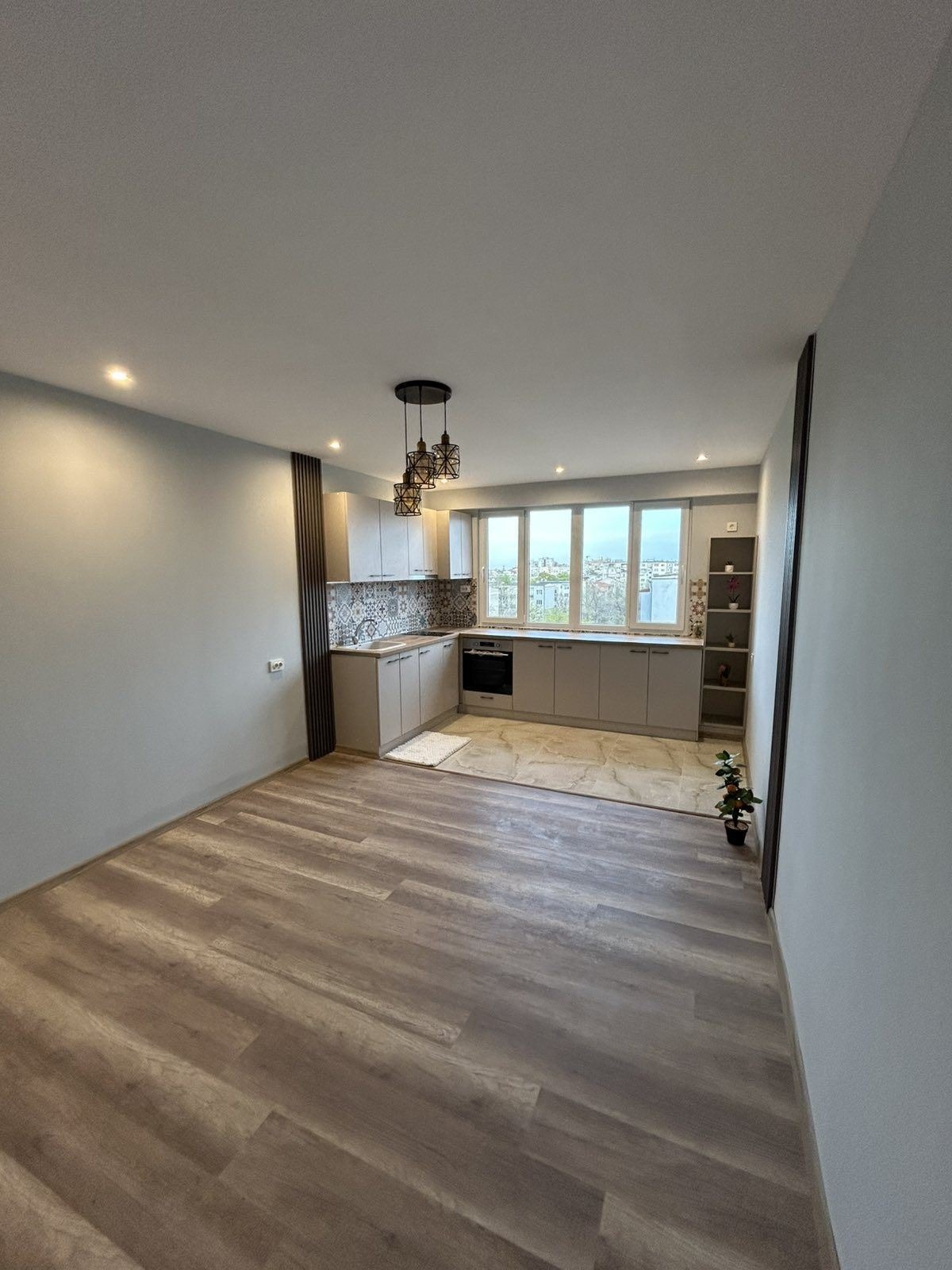 Продава 3-СТАЕН, гр. Пловдив, Кючук Париж, снимка 4 - Апартаменти - 54253052