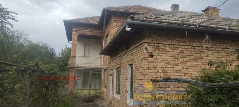 Продава КЪЩА, с. Иванча, област Велико Търново, снимка 1 - Къщи - 48152043