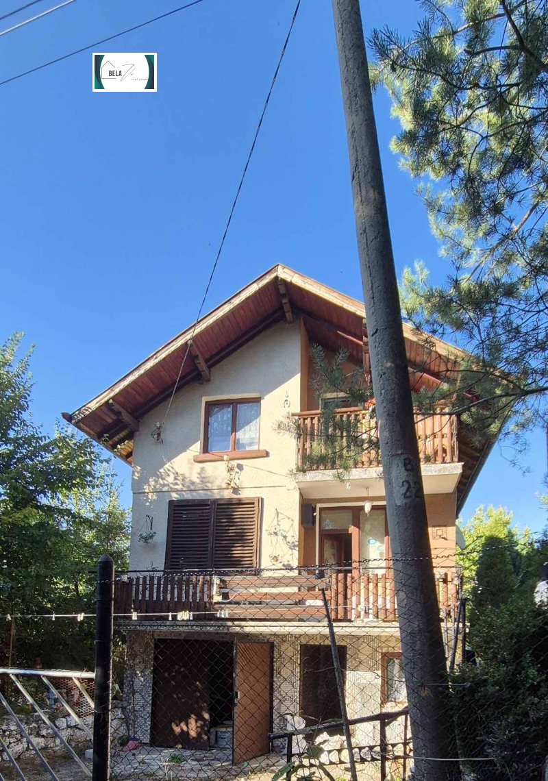 Продава КЪЩА, област Перник, с. Жедна • 70000 € • 83724007 — Holmes.bg