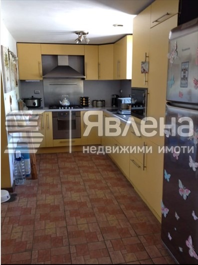 Продава КЪЩА, с. Соколово, област Добрич, снимка 10 - Къщи - 53251526