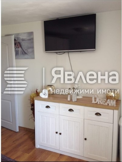 Продава КЪЩА, с. Соколово, област Добрич, снимка 15 - Къщи - 53251526