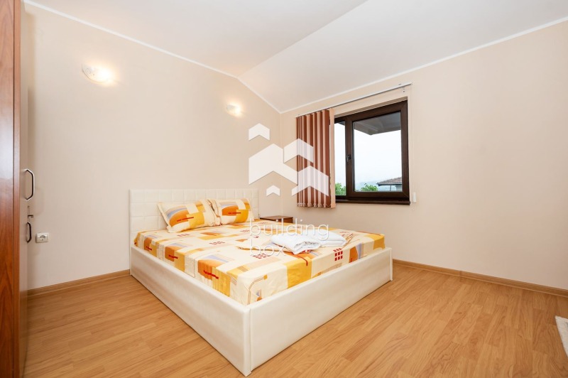 Продава  Хотел област Пазарджик , гр. Батак , 630 кв.м | 71590221 - изображение [4]