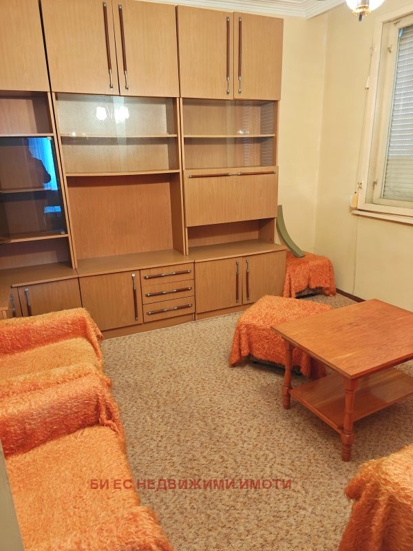 Продава ЕТАЖ ОТ КЪЩА | Imot.bg — изображение 2