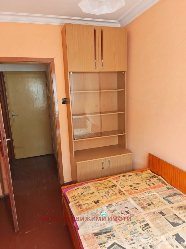 Продава ЕТАЖ ОТ КЪЩА | Imot.bg — изображение 4