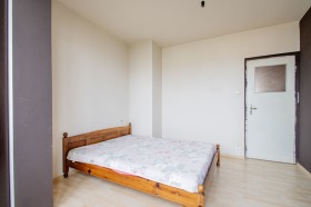 2 quartos Liulin 8, Sofia 6