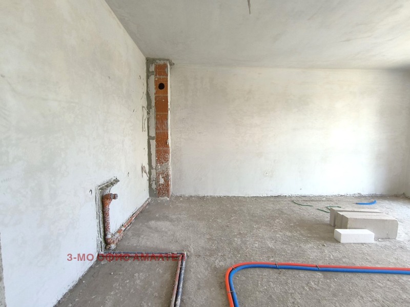 Till salu  1 sovrum Sofia , Ljulin 5 , 61 kvm | 54068796 - bild [2]