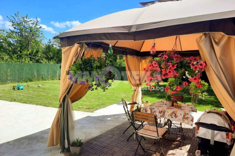 Продава КЪЩА, гр. София, с. Войнеговци, снимка 12 - Къщи - 49540728