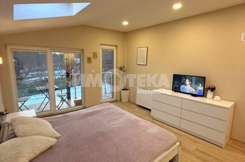 Продава КЪЩА, гр. София, с. Войнеговци, снимка 9 - Къщи - 49540728