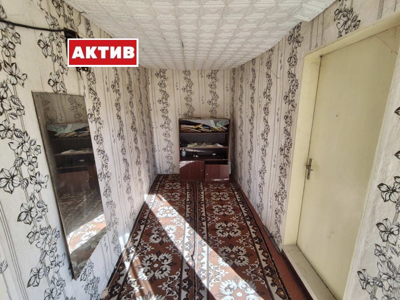 Продава КЪЩА, гр. Търговище, Боровец, снимка 8 - Къщи - 52741022