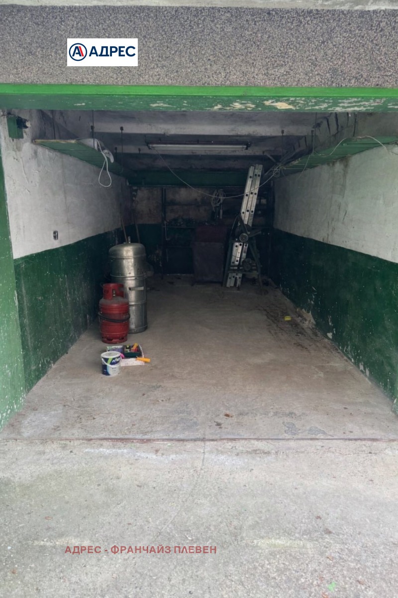 Продава ГАРАЖ, ПАРКОМЯСТО, гр. Плевен, 9-ти квартал