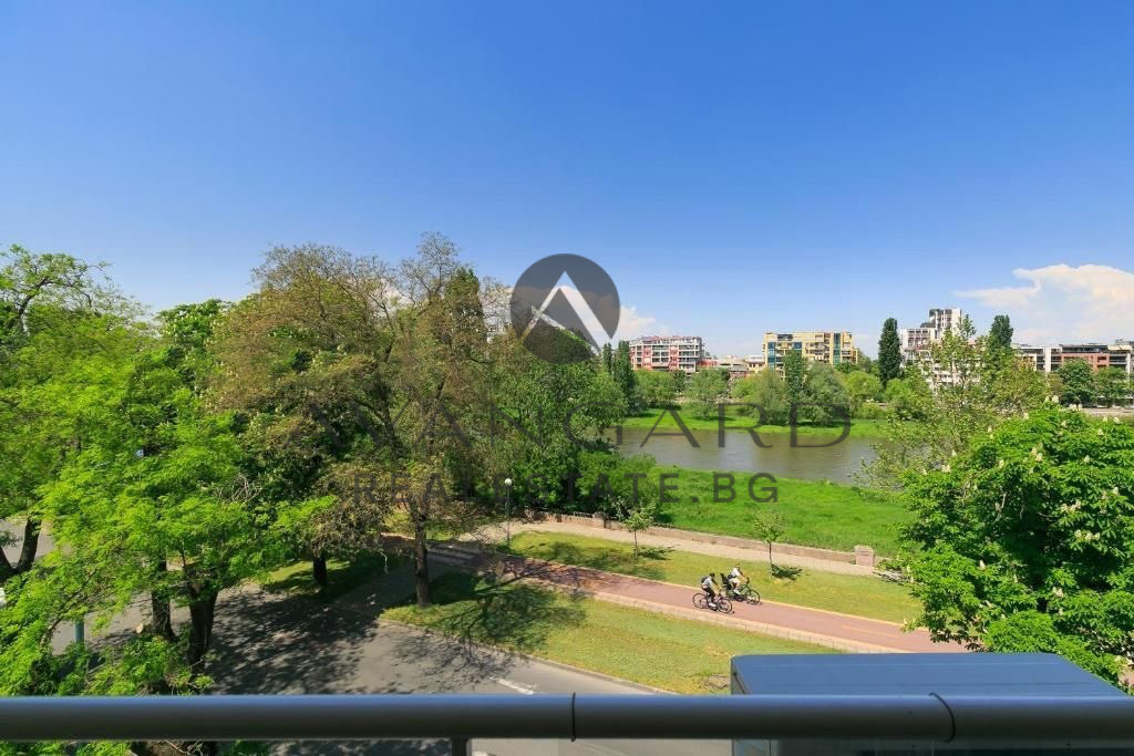 Продава 1-СТАЕН, гр. Пловдив, Център, снимка 8 - Апартаменти - 53944400