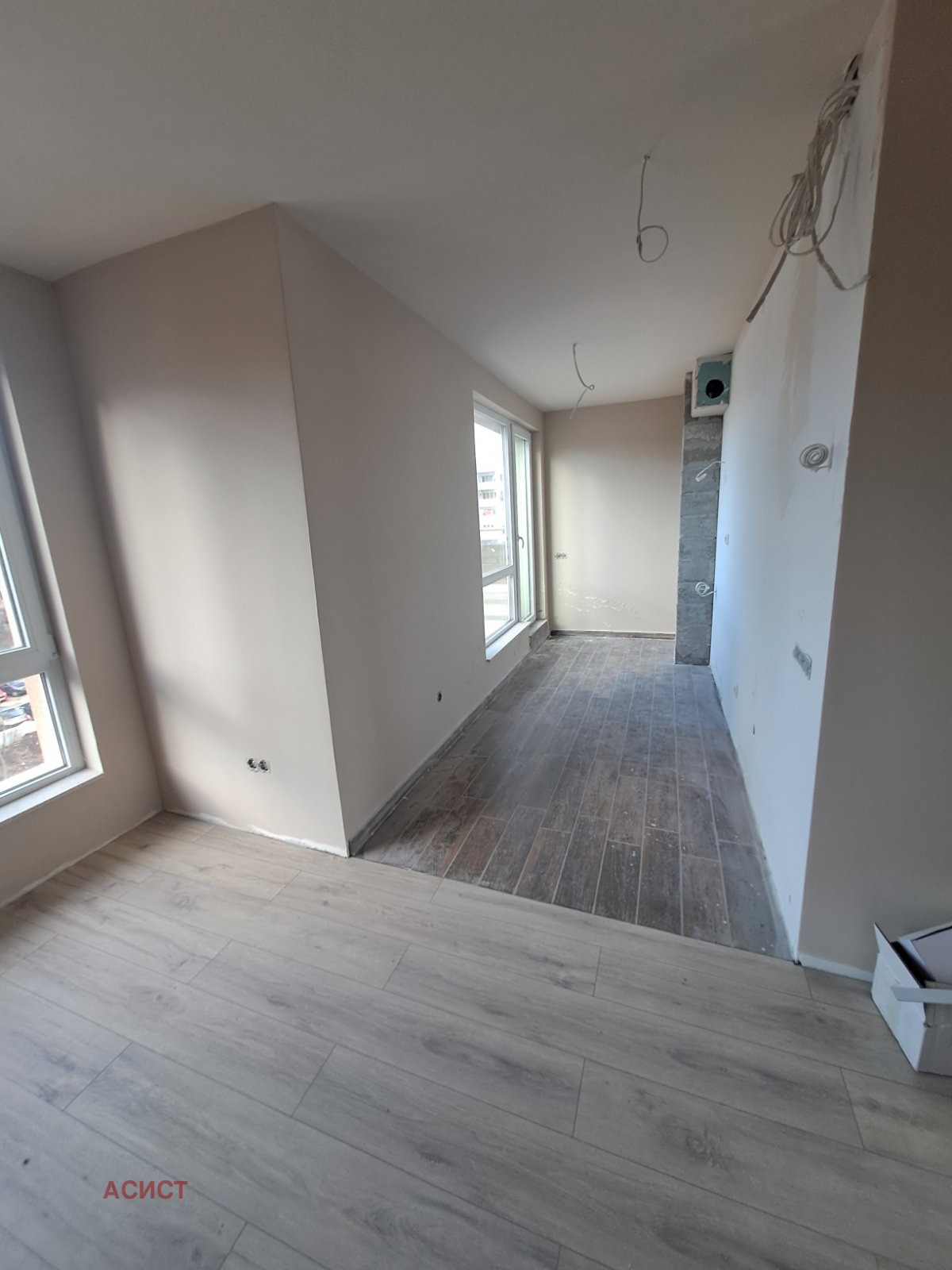 Продава 3-СТАЕН, гр. София, Света Троица, снимка 2 - Апартаменти - 49110252