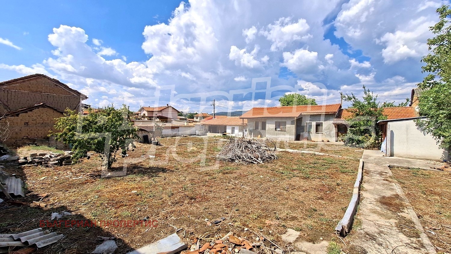 Продава КЪЩА, с. Старосел, област Пловдив
