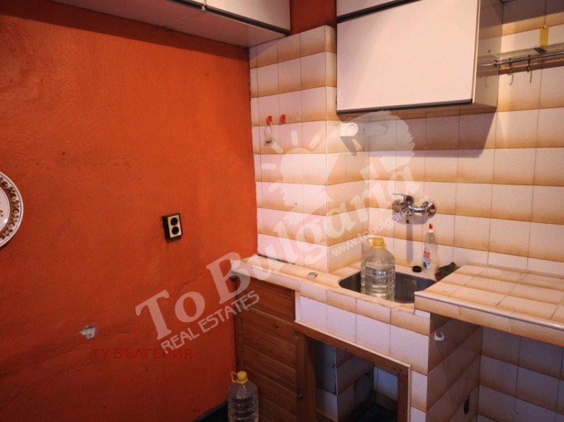 Продава 2-СТАЕН, гр. Велико Търново, Център, снимка 10 - Апартаменти - 52509416