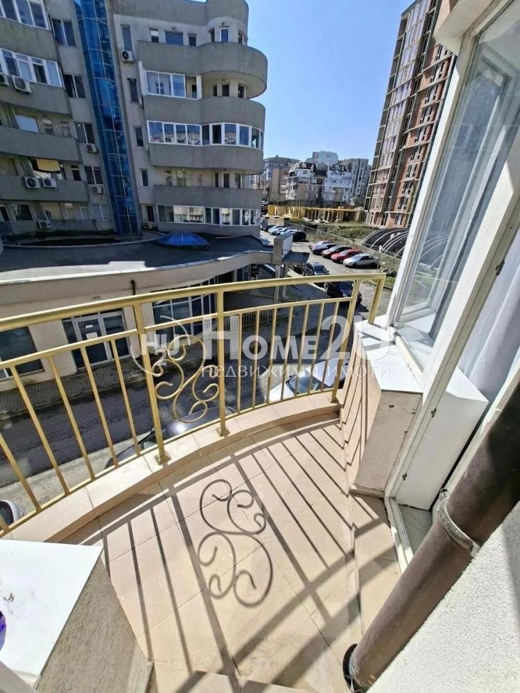 Продава 3-СТАЕН, гр. Бургас, област Бургас, снимка 12 - Апартаменти - 54026844