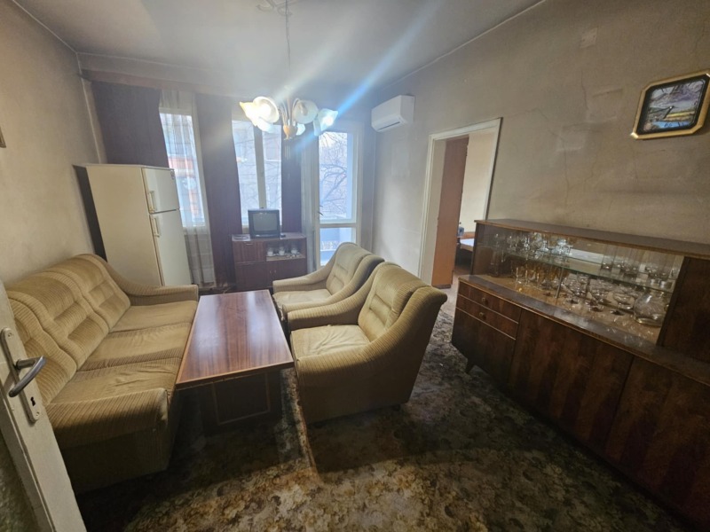 Продава  4-стаен град Стара Загора , Център , 81 кв.м | 67635732