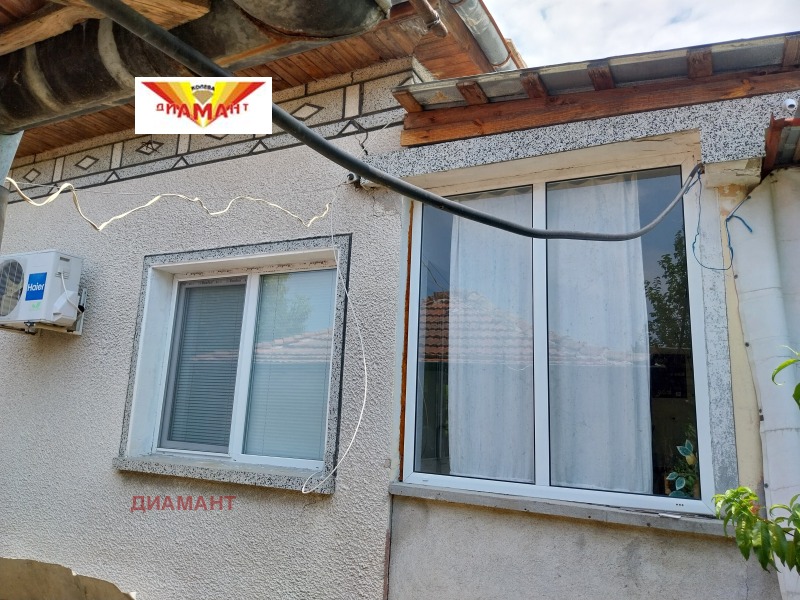 In vendita  Casa regione Stara Zagora , Arnautito , 100 mq | 99282403