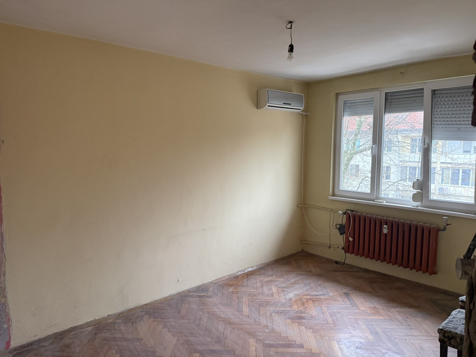 Продава 3-СТАЕН, гр. Плевен, Идеален център, снимка 2 - Апартаменти - 54375830